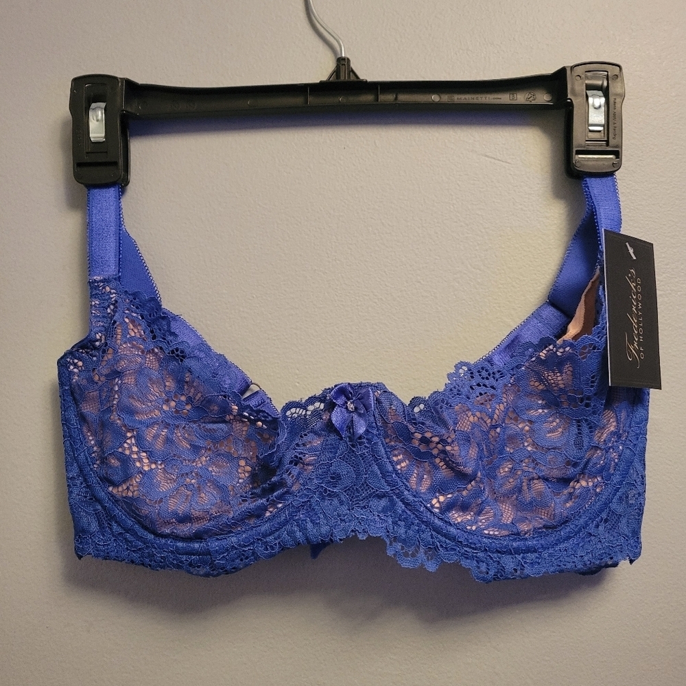 Frederick's of Hollywood Sandie Lace Bra Navy Blue Nude Womens 32DD Underwire